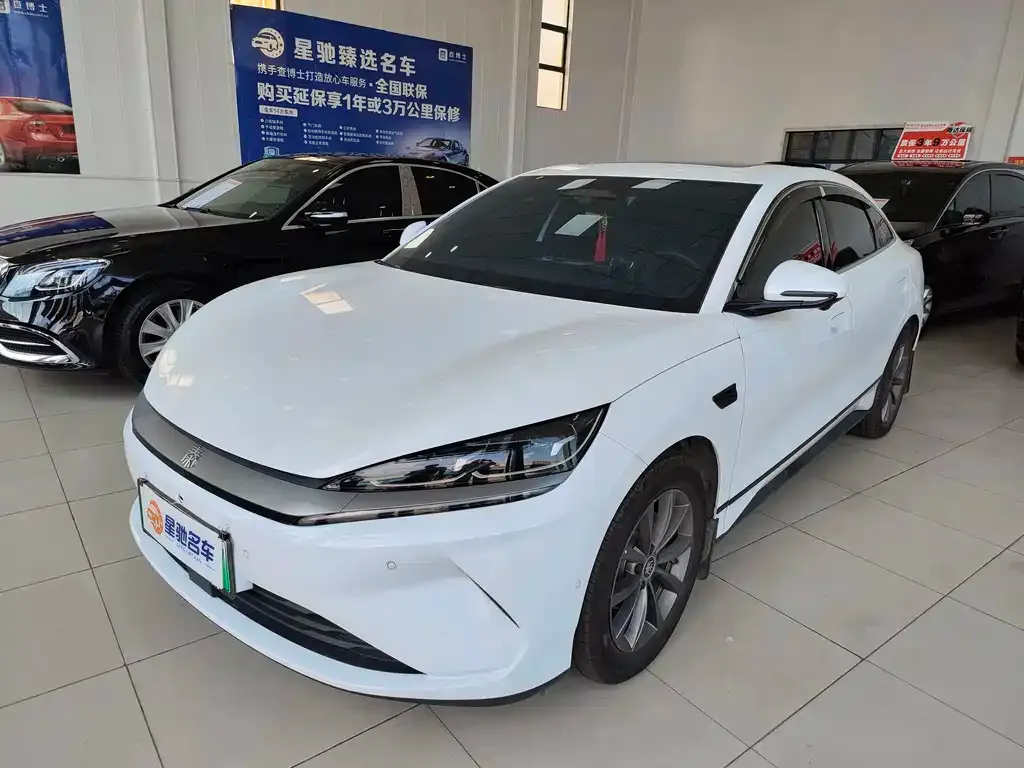 BYD Qin L — фото 1