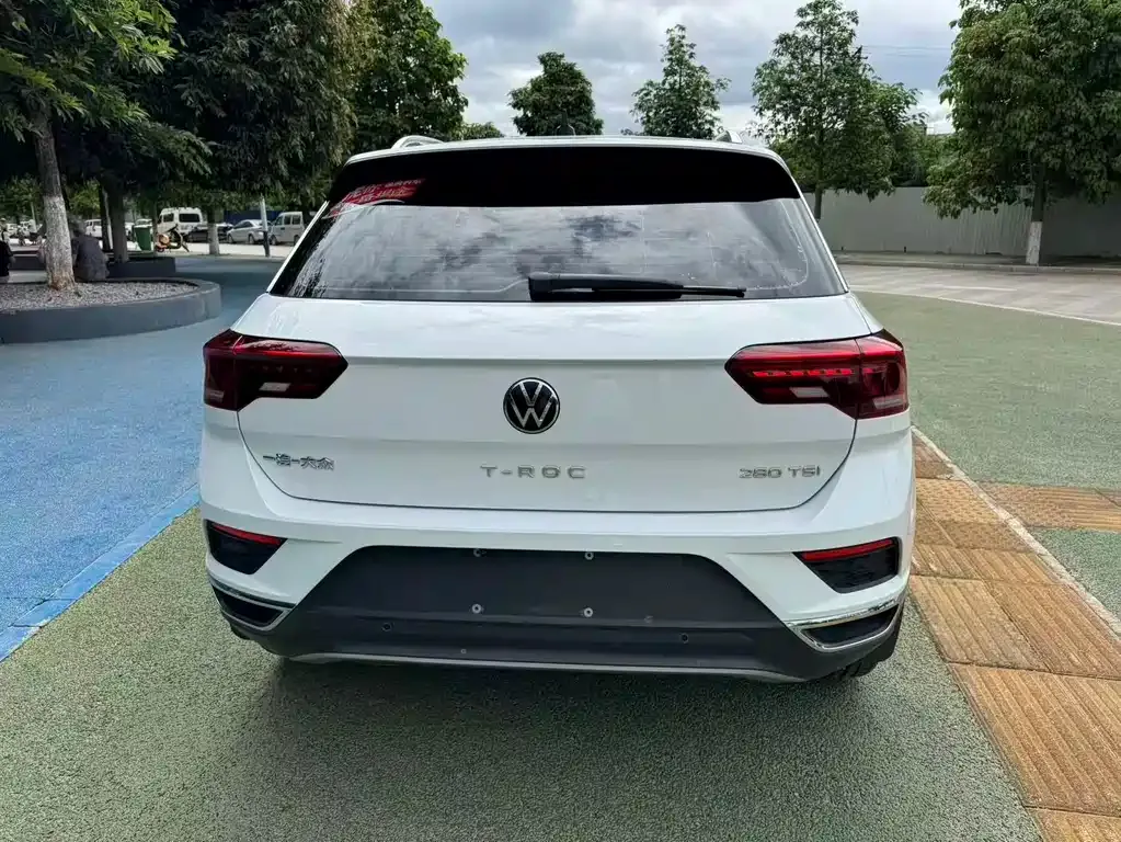 Volkswagen T-Roc — фото 4
