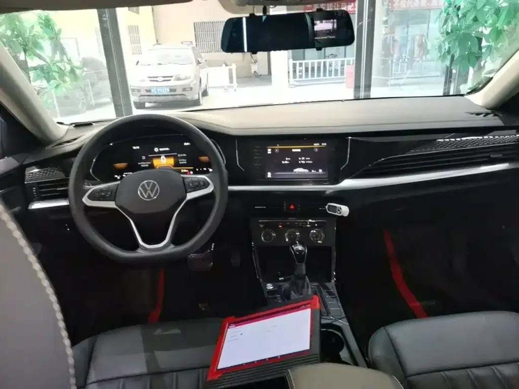 Volkswagen Passat — фото 10