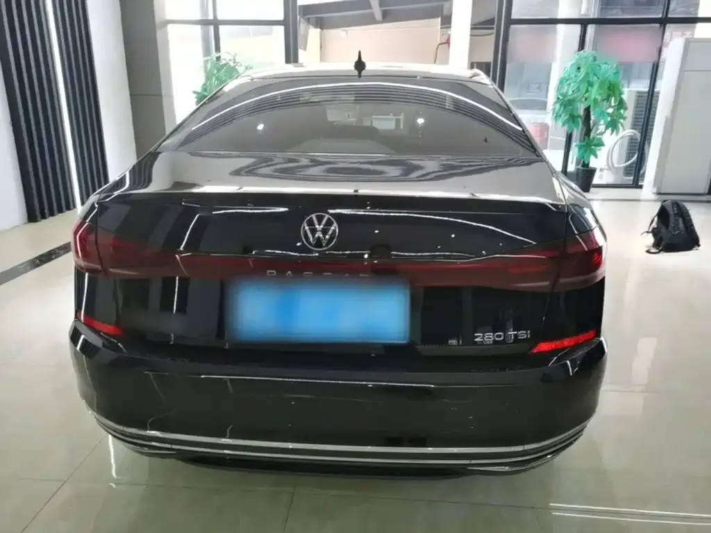 Volkswagen Passat — фото 3