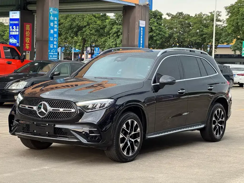 Mercedes-Benz GLC — фото 1
