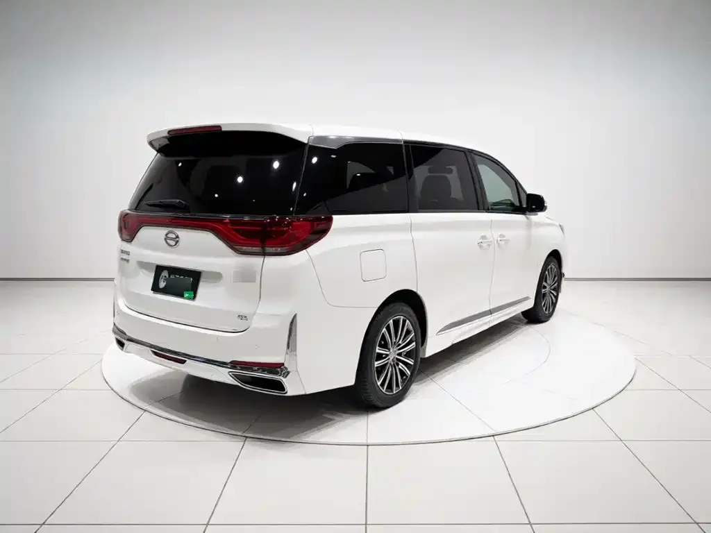 GAC Motor Trumpchi M8 — фото 3