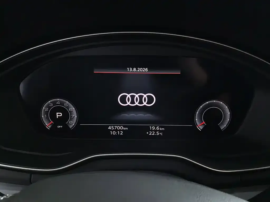 Audi Q5L — фото 4
