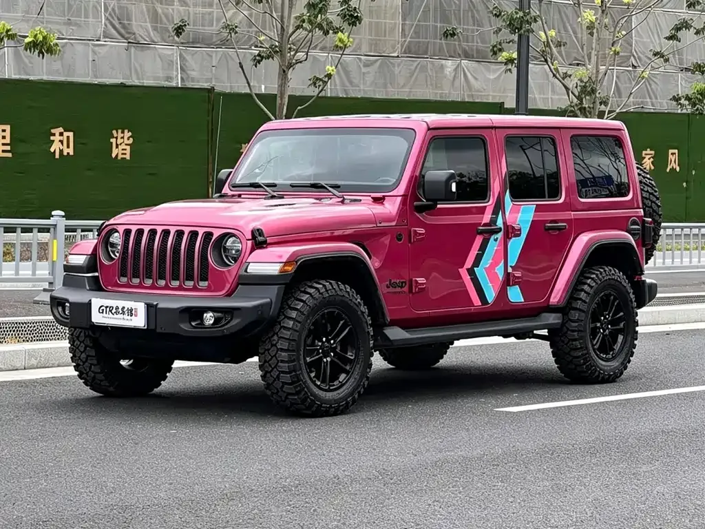 Jeep Wrangler — фото 1