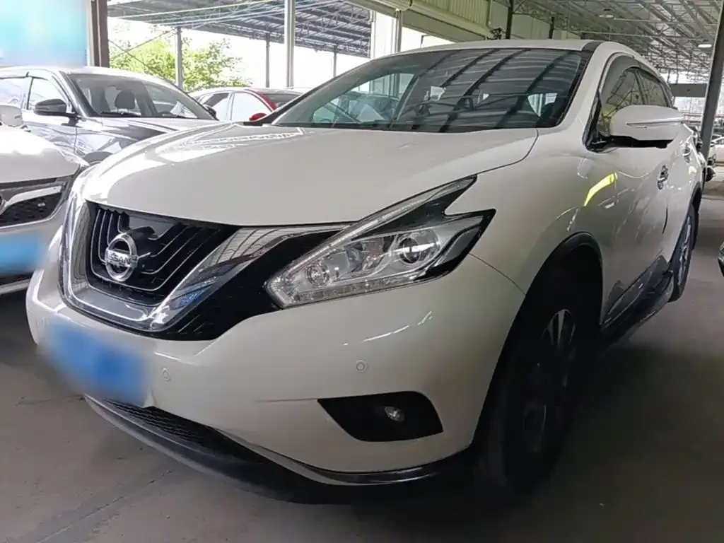 Nissan Murano — фото 1