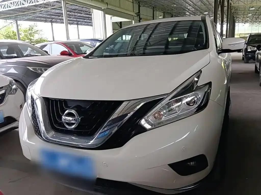 Nissan Murano — фото 10