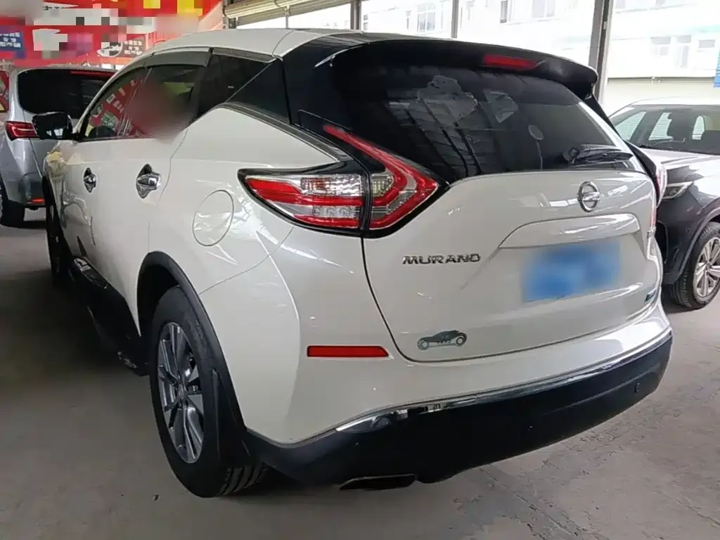 Nissan Murano — фото 2