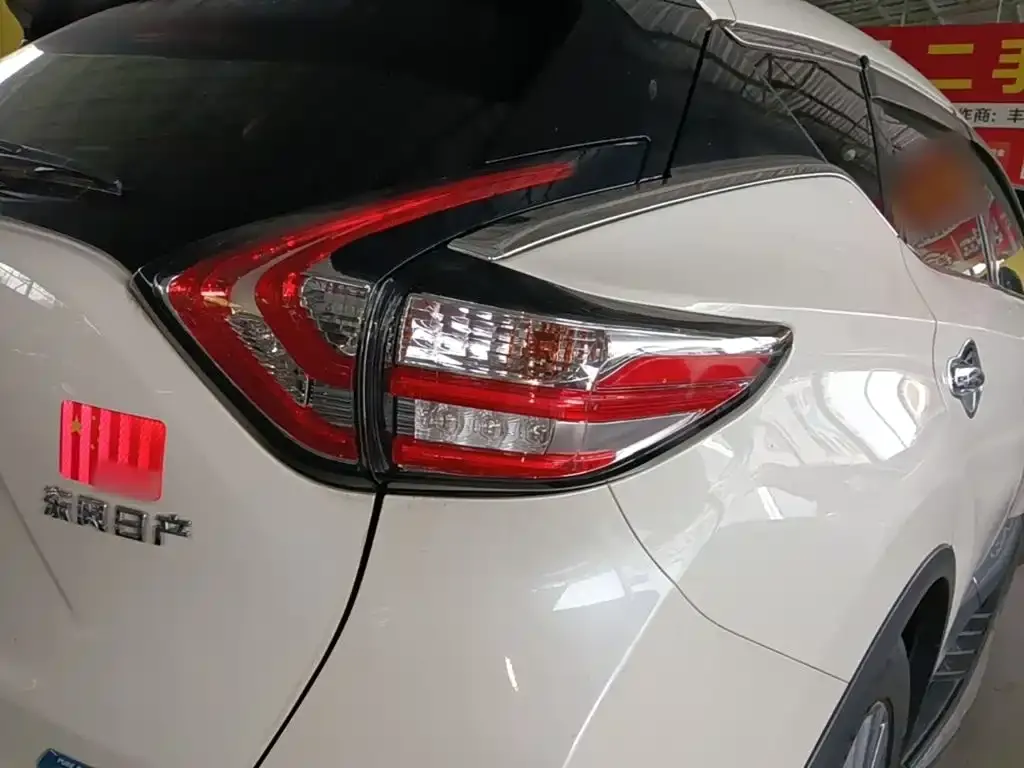 Nissan Murano — фото 8