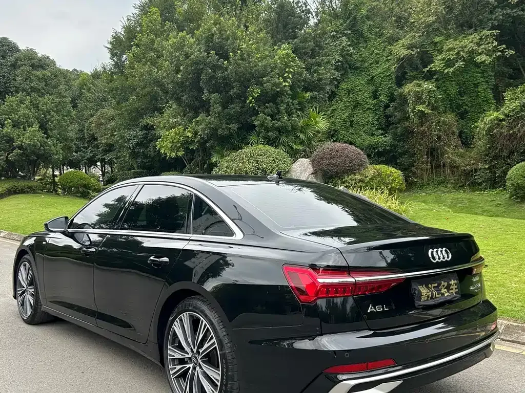 Audi A6L — фото 8