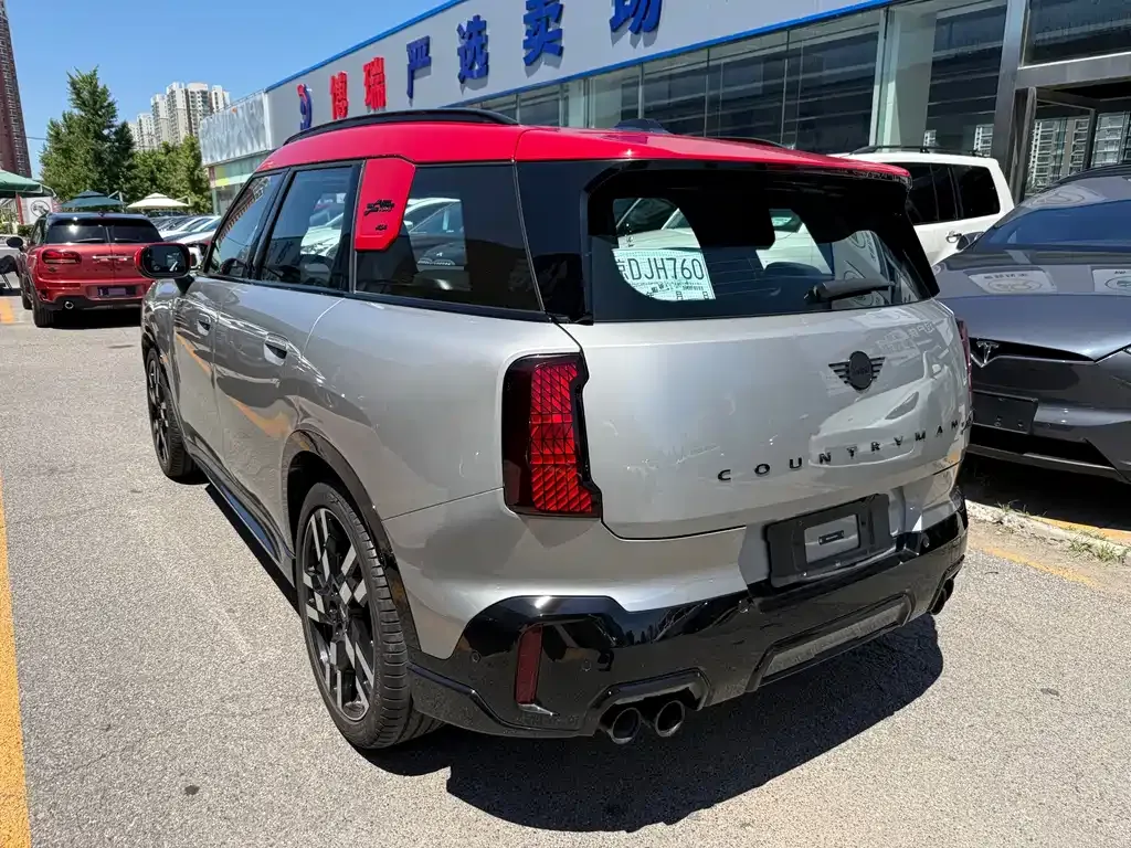 MINI Countryman JCW — фото 10