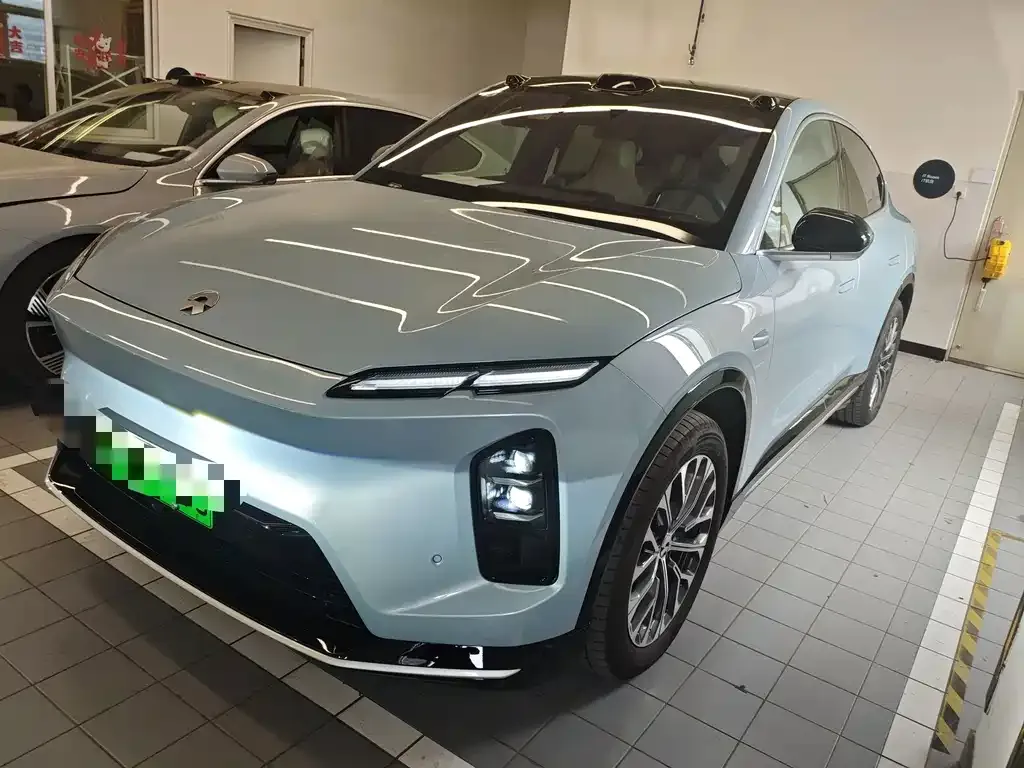 NIO EC6 — фото 1
