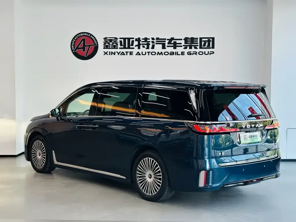 VOYAH Dreamer — фото 10