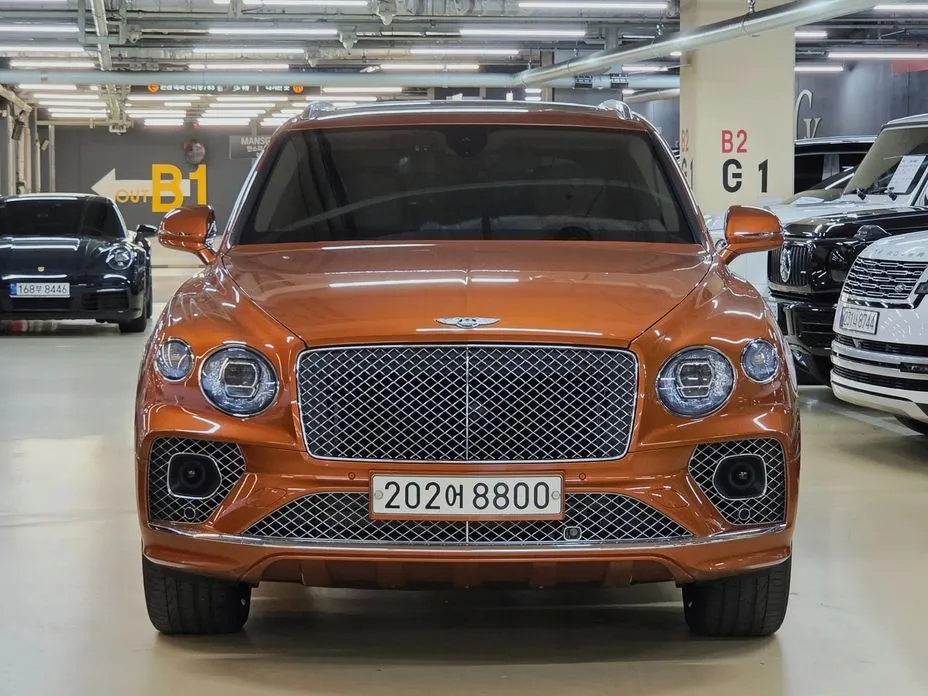 Bentley Bentayga — фото 7