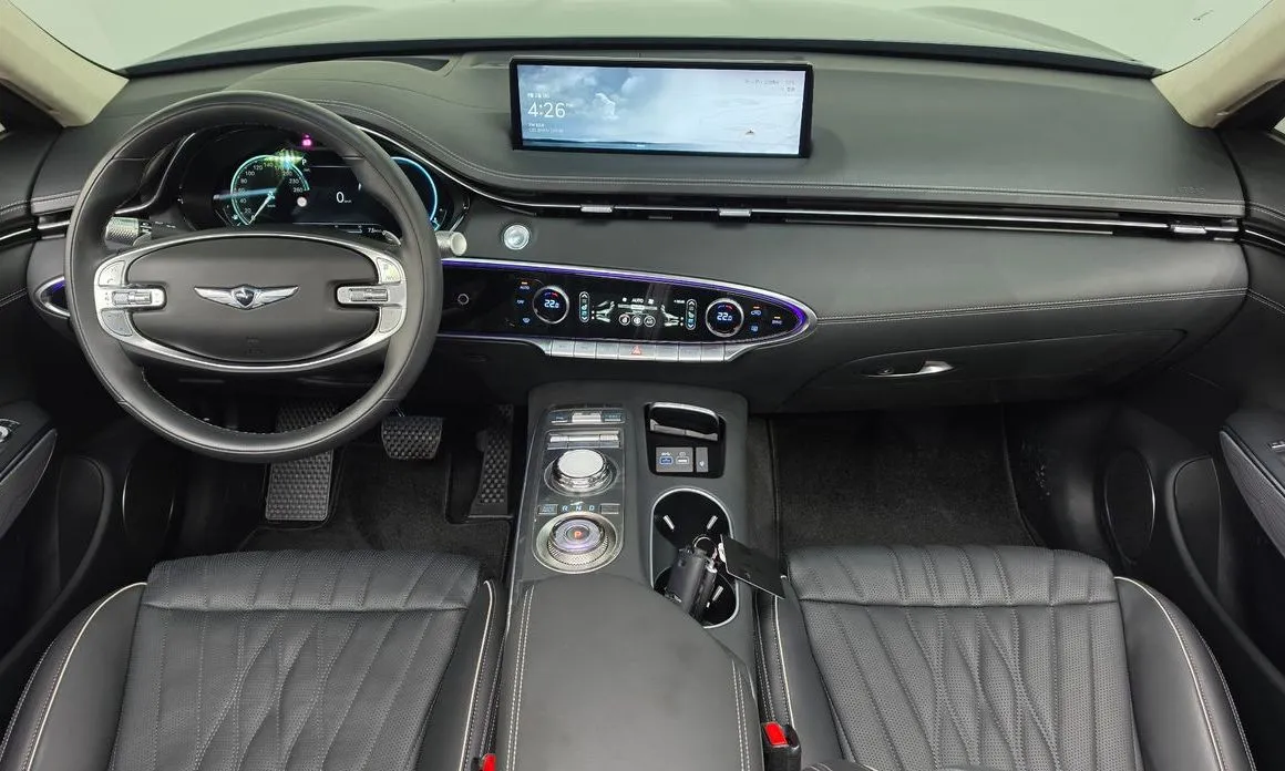 Genesis GV70 — фото 10