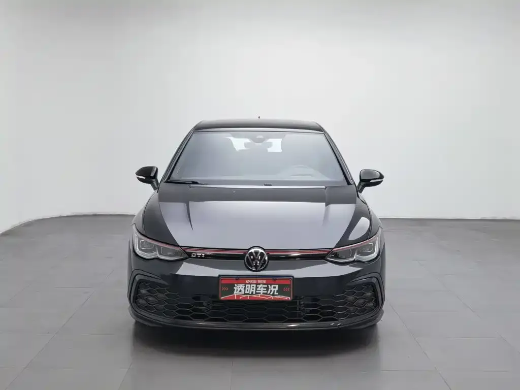 Volkswagen Golf GTI — фото 6