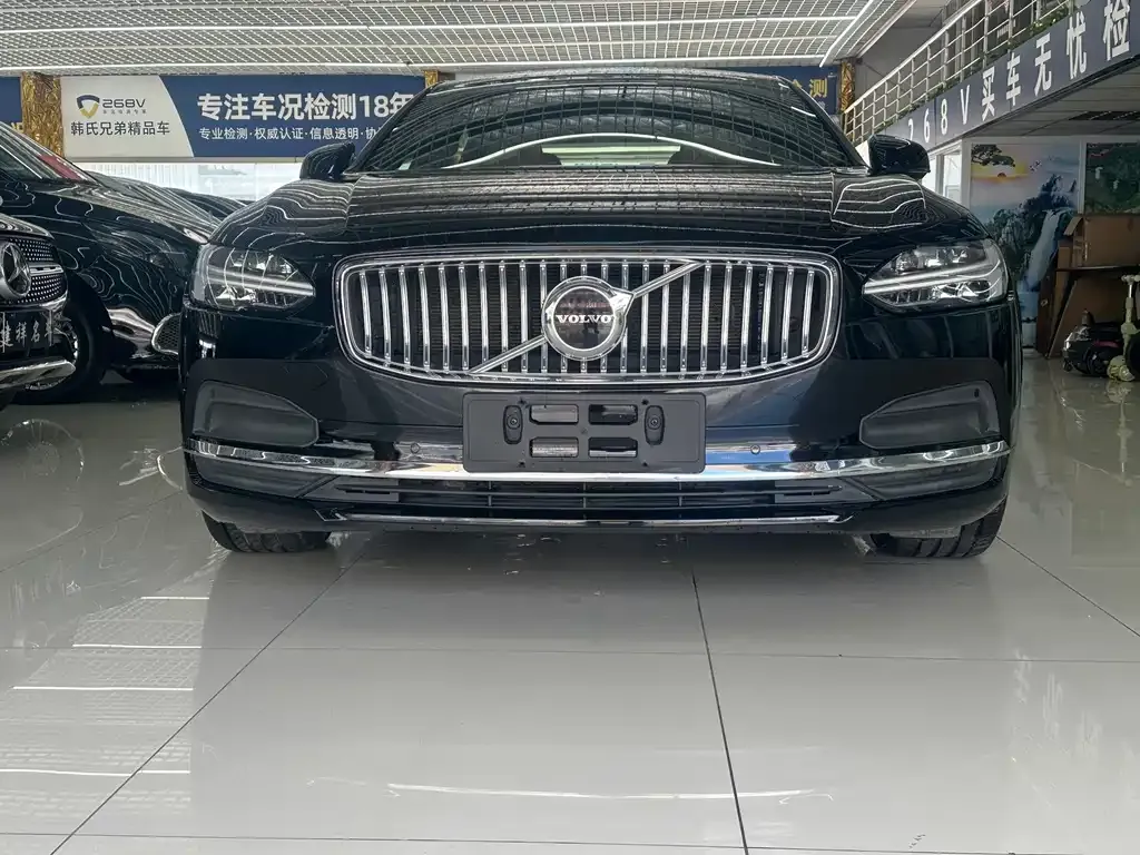 Volvo S90 — фото 3