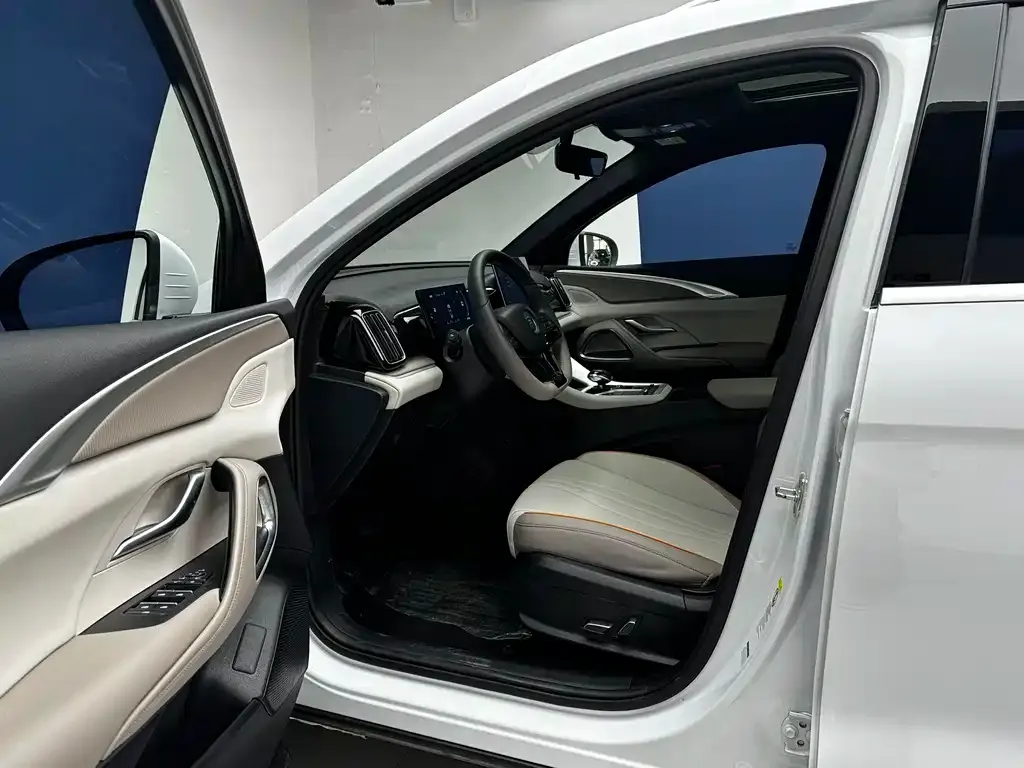 BYD Pro New Energy — фото 8