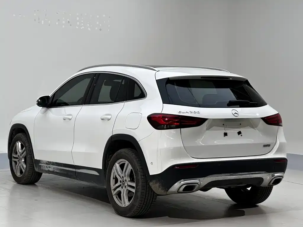 Mercedes-Benz GLA — фото 6