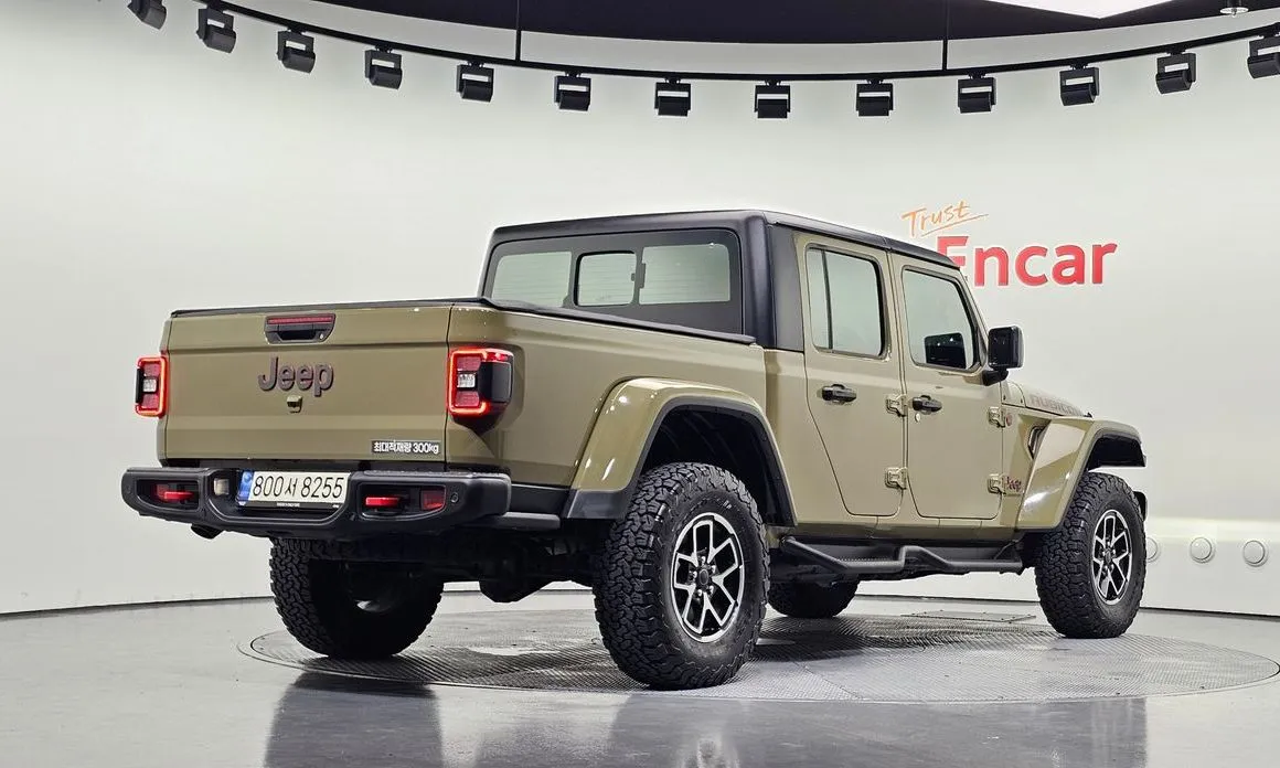 Jeep Gladiator — фото 3