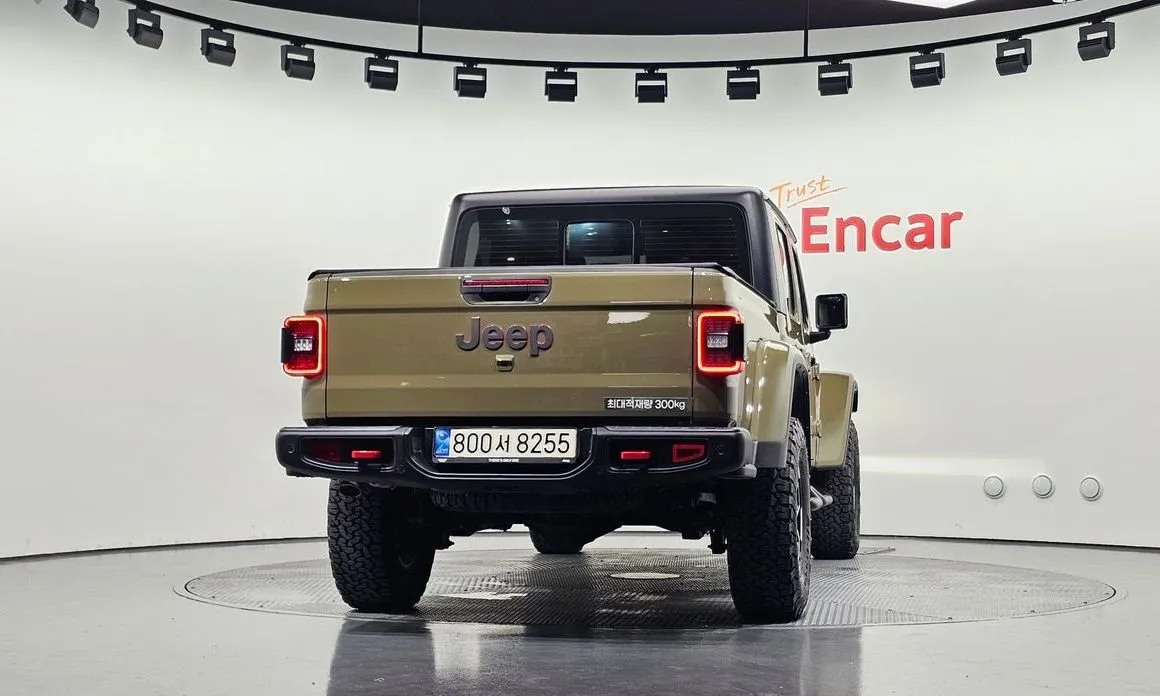 Jeep Gladiator — фото 7