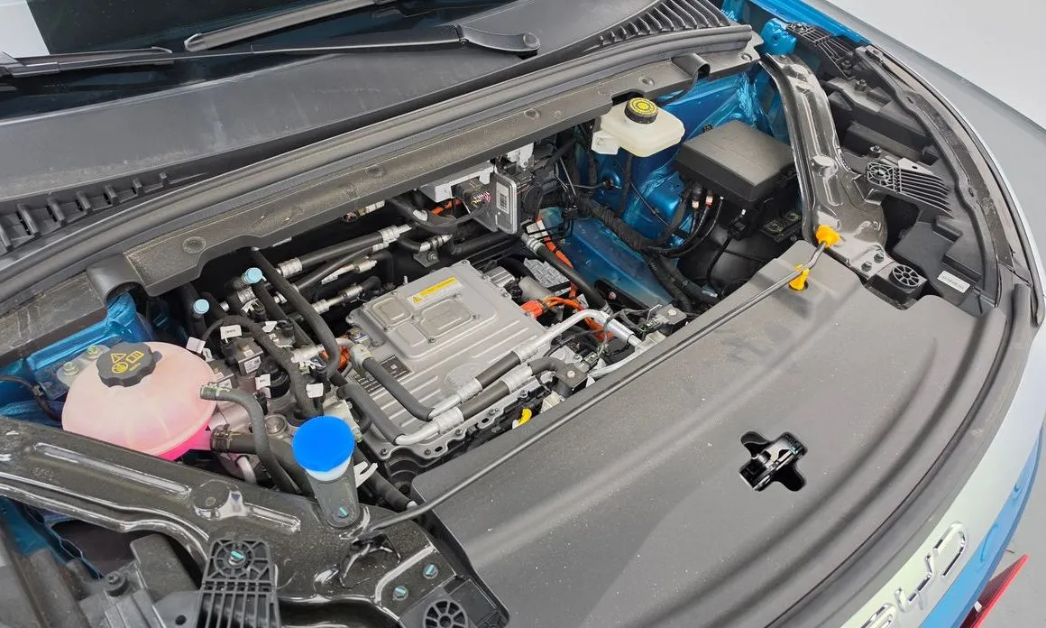 BYD Atto 3 — фото 10