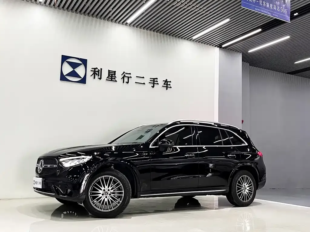 Mercedes-Benz GLC — фото 1