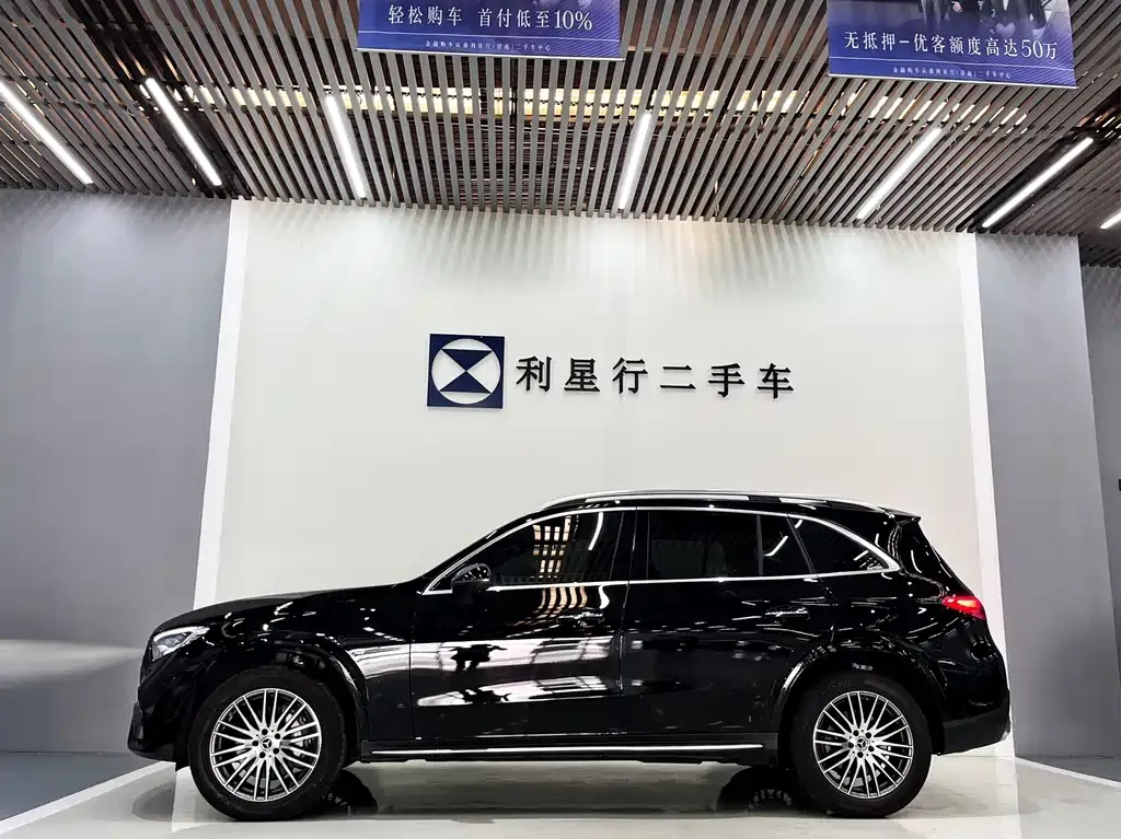 Mercedes-Benz GLC — фото 10