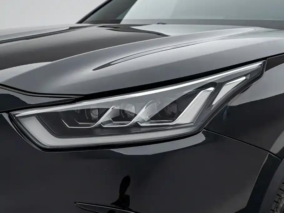 Toyota Crown Kluger — фото 10