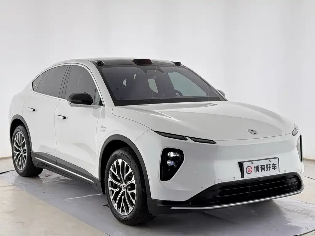 NIO EC6 — фото 10
