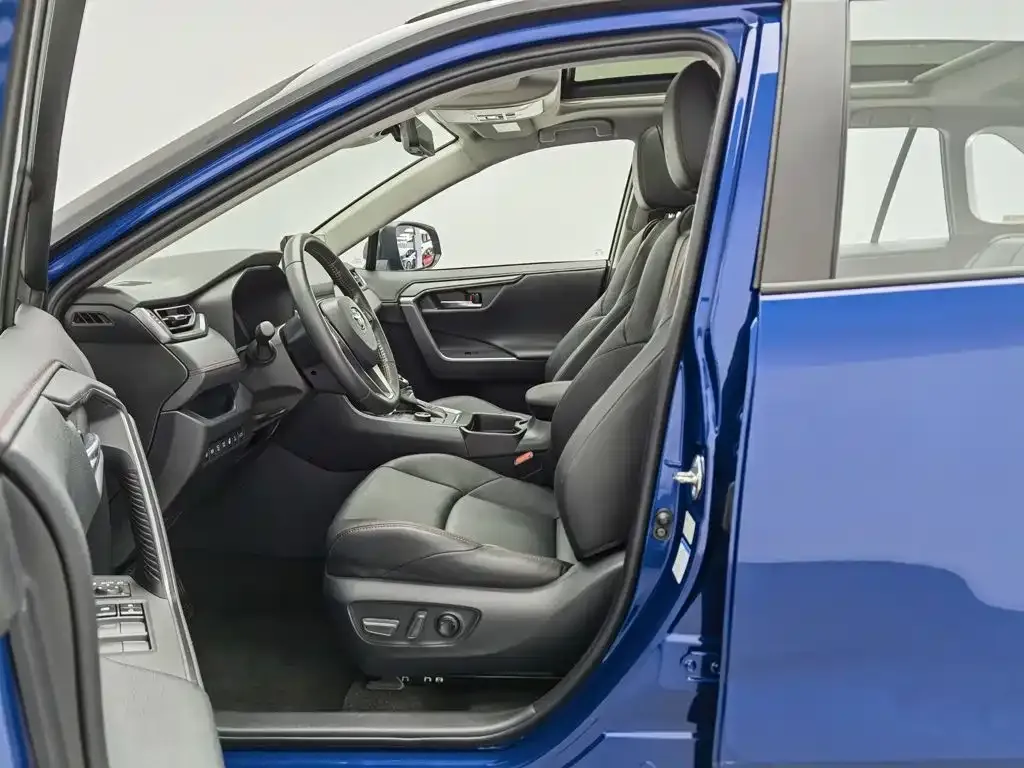 Toyota Wildlander New Energy — фото 2