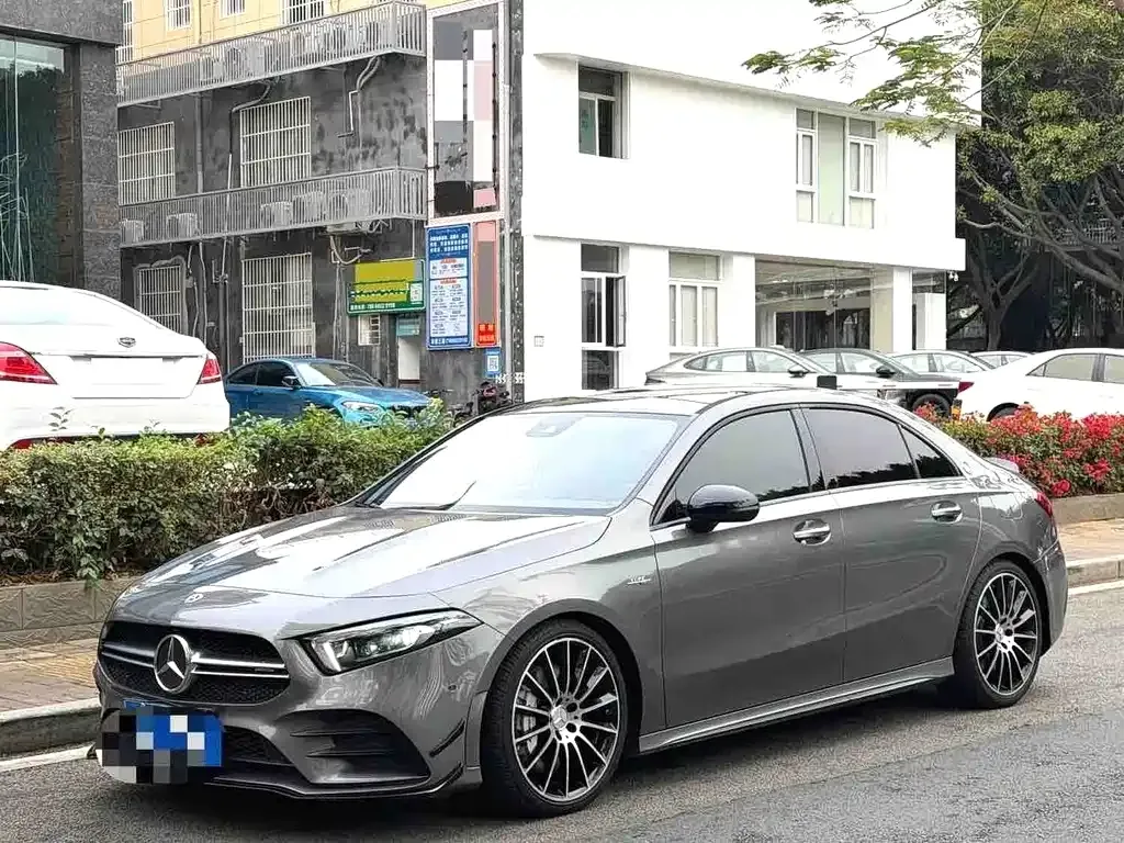 Mercedes-Benz A-Class AMG — фото 1