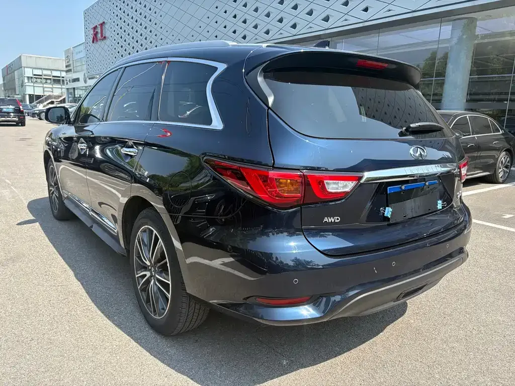 Infiniti QX60 (Import) — фото 2