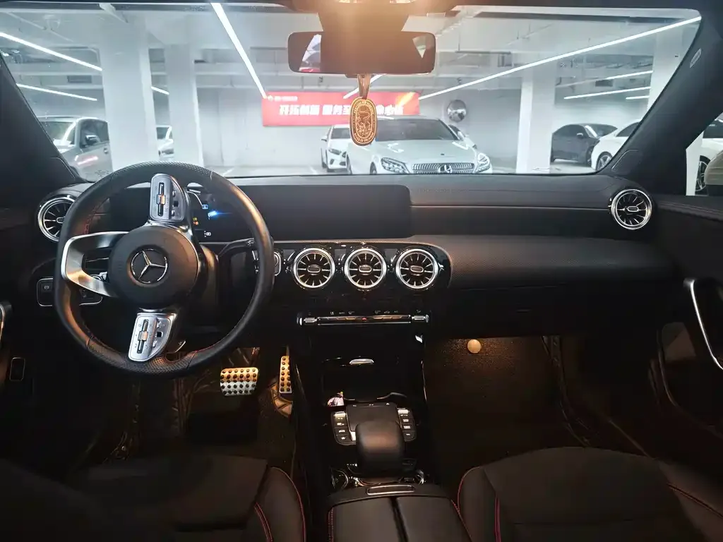 Mercedes-Benz CLA (Import) — фото 4