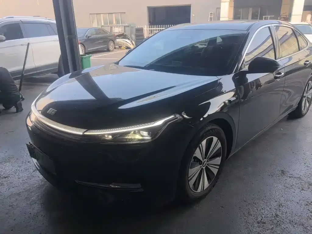 Geely Galaxy A7 EM — фото 1