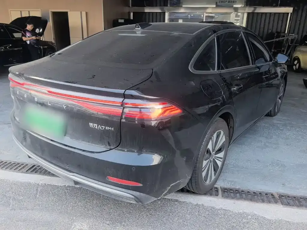 Geely Galaxy A7 EM — фото 3