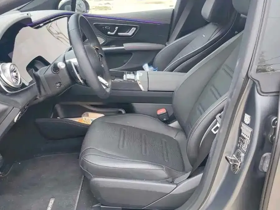 Mercedes-Benz EQS AMG — фото 6