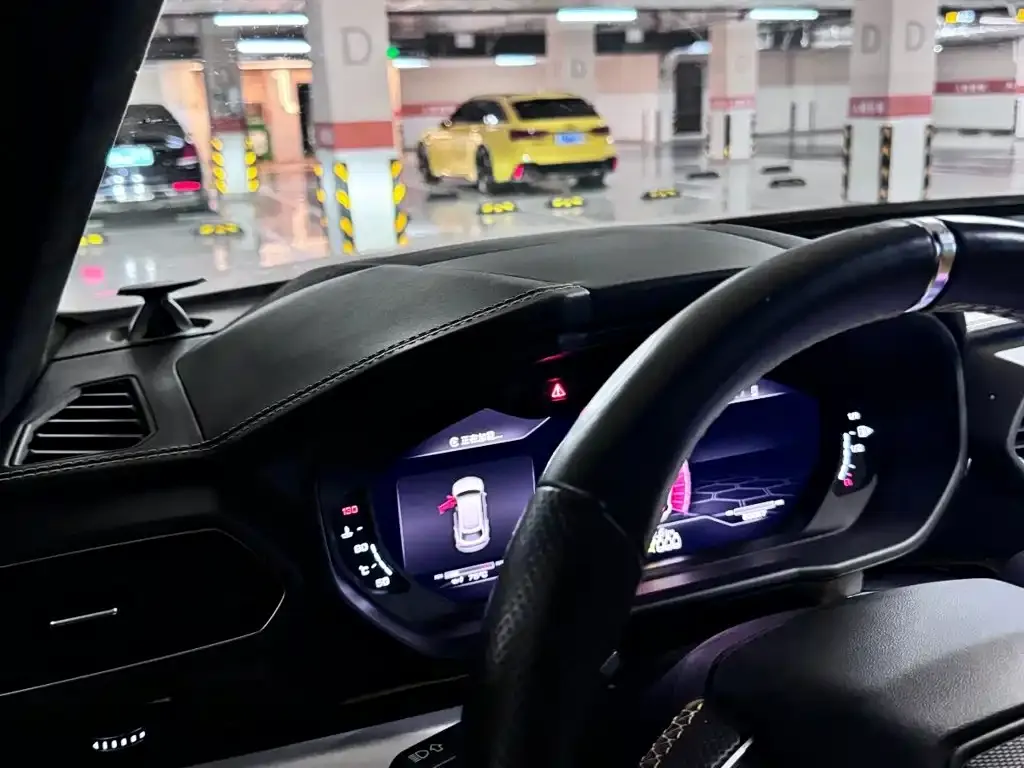 Lamborghini Urus — фото 4