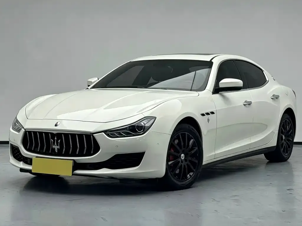 Maserati Ghibli — фото 1