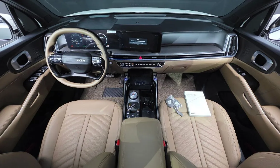 Kia Sorento — фото 8