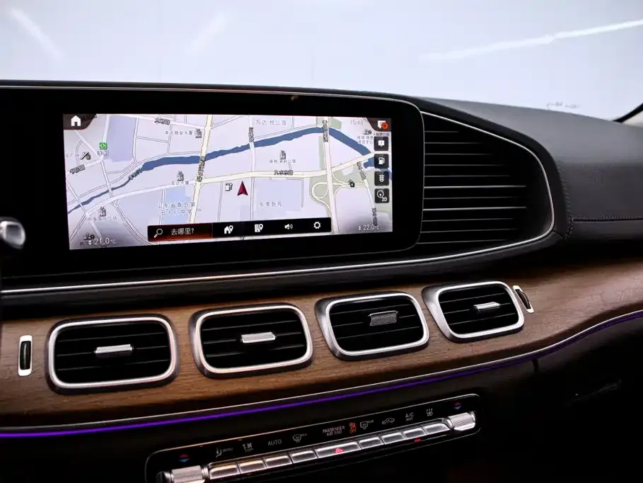 Mercedes-Benz GLE New Energy — фото 10