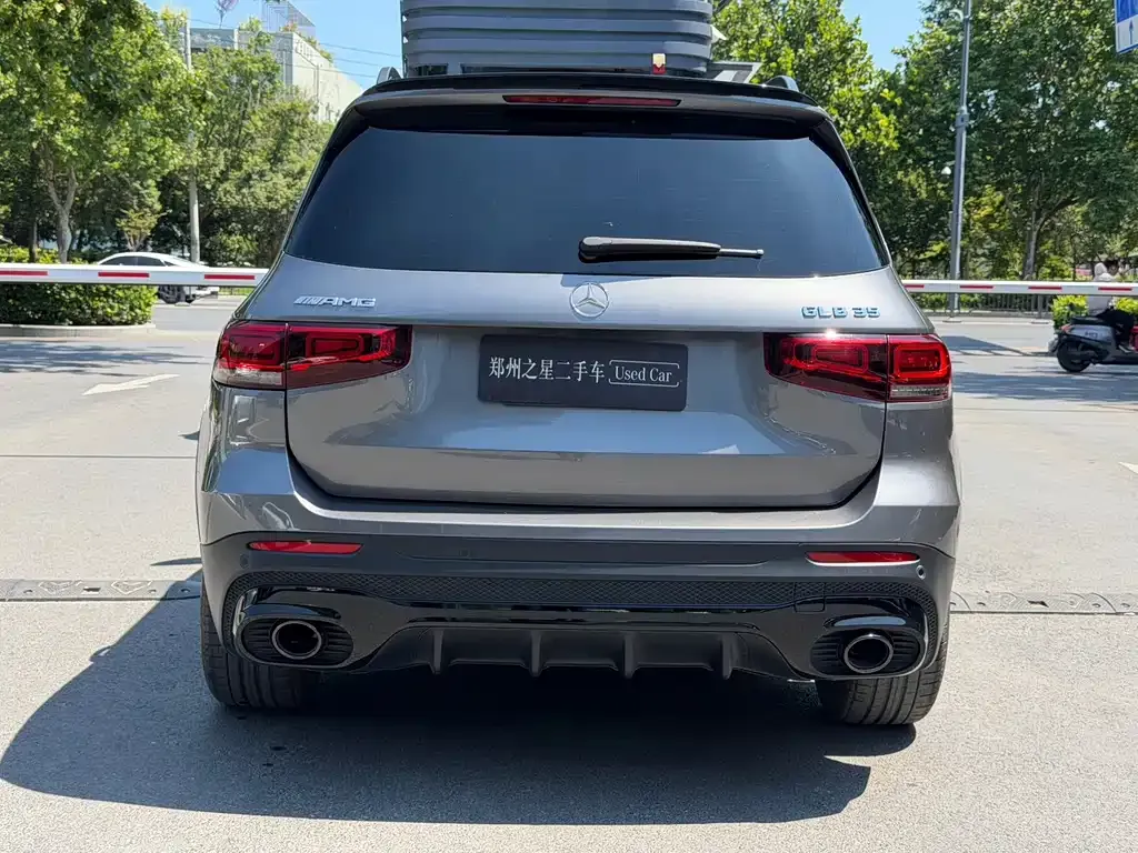 Mercedes-Benz GLB AMG — фото 7