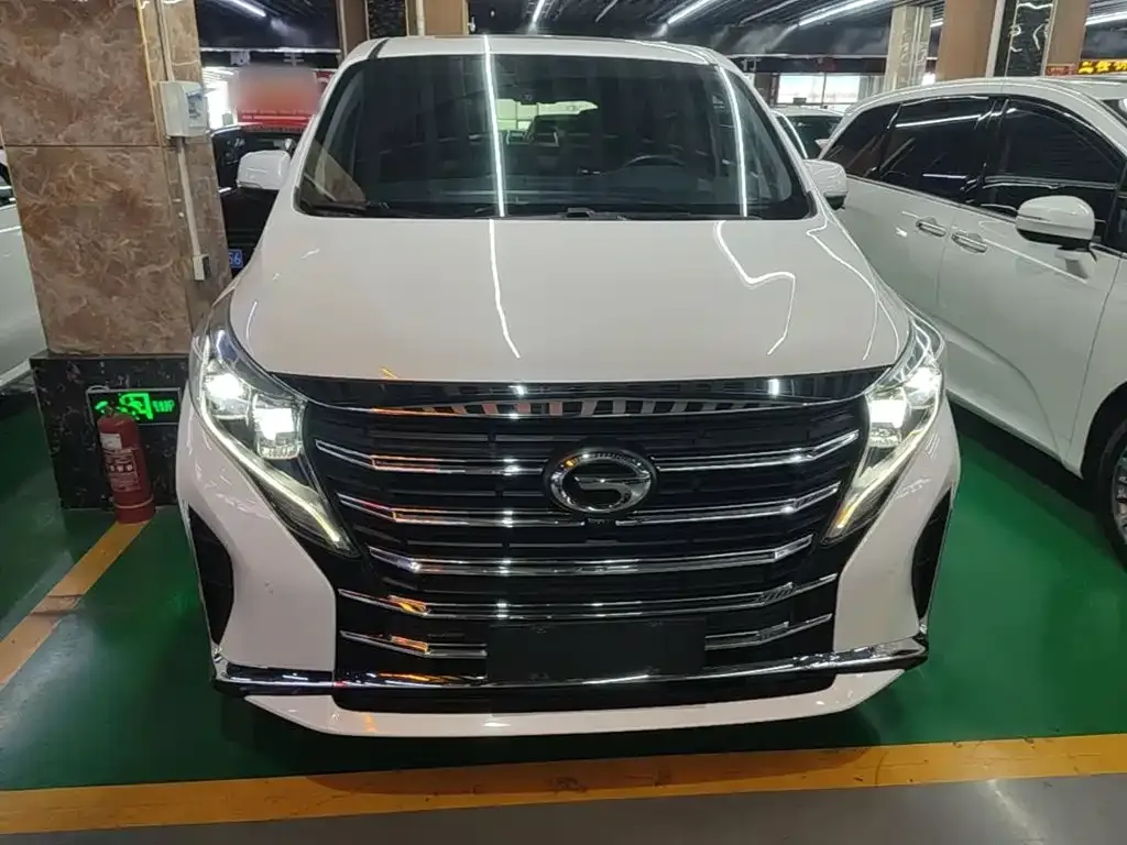 GAC Motor Trumpchi M8 — фото 8