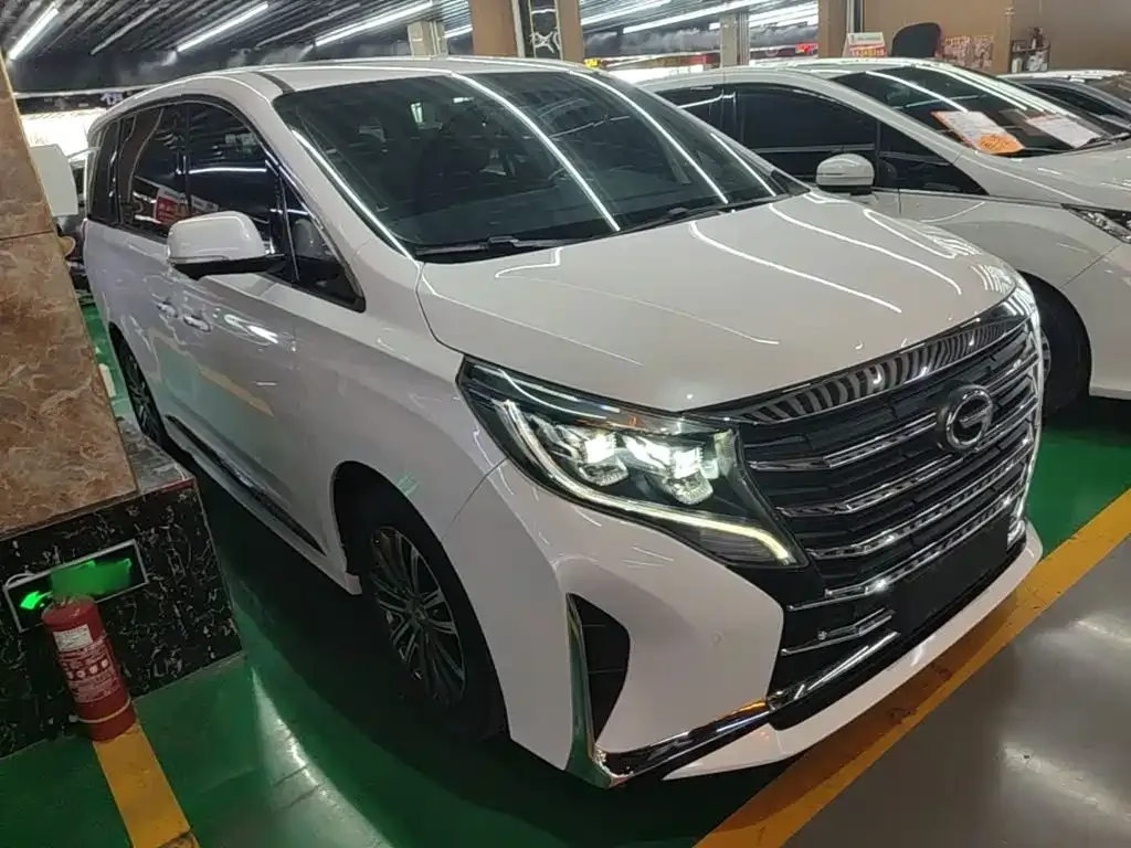 GAC Motor Trumpchi M8 — фото 9