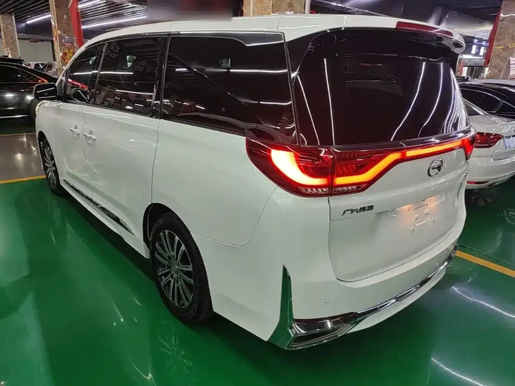 GAC Motor Trumpchi M8 — фото 6