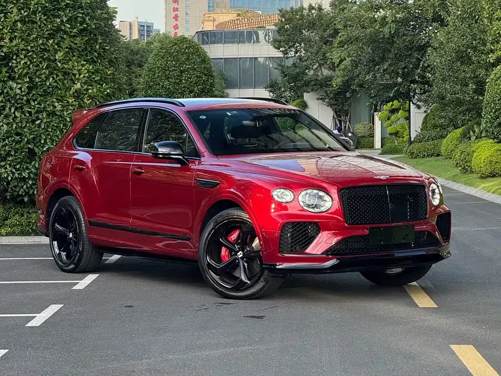Bentley Bentayga — фото 9