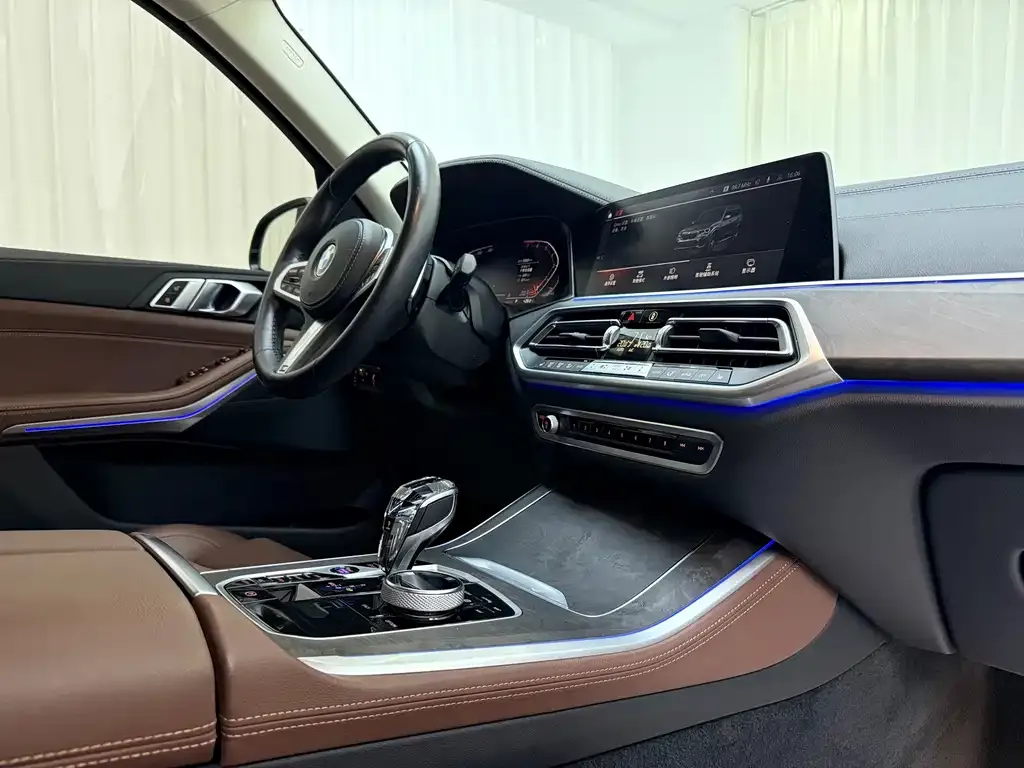 BMW X5 (Import) — фото 7
