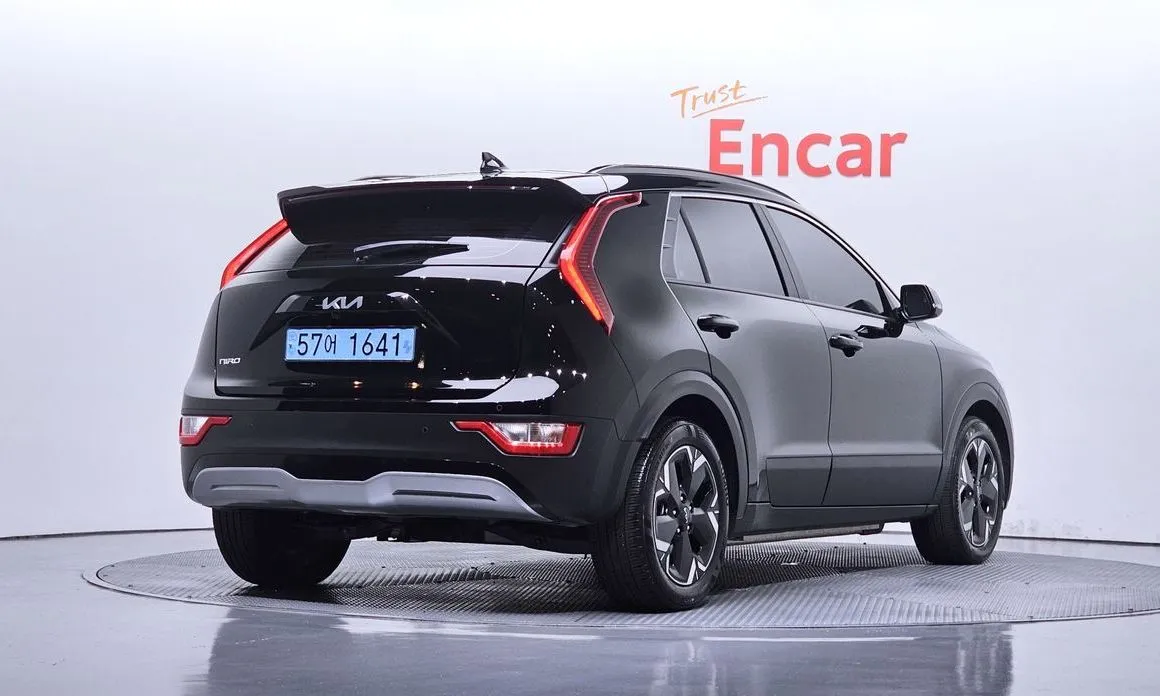 Kia Niro — фото 3