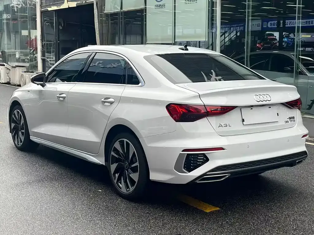 Audi A3 — фото 9