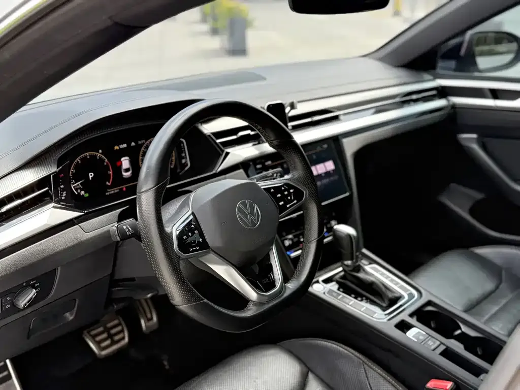 Volkswagen CC — фото 3