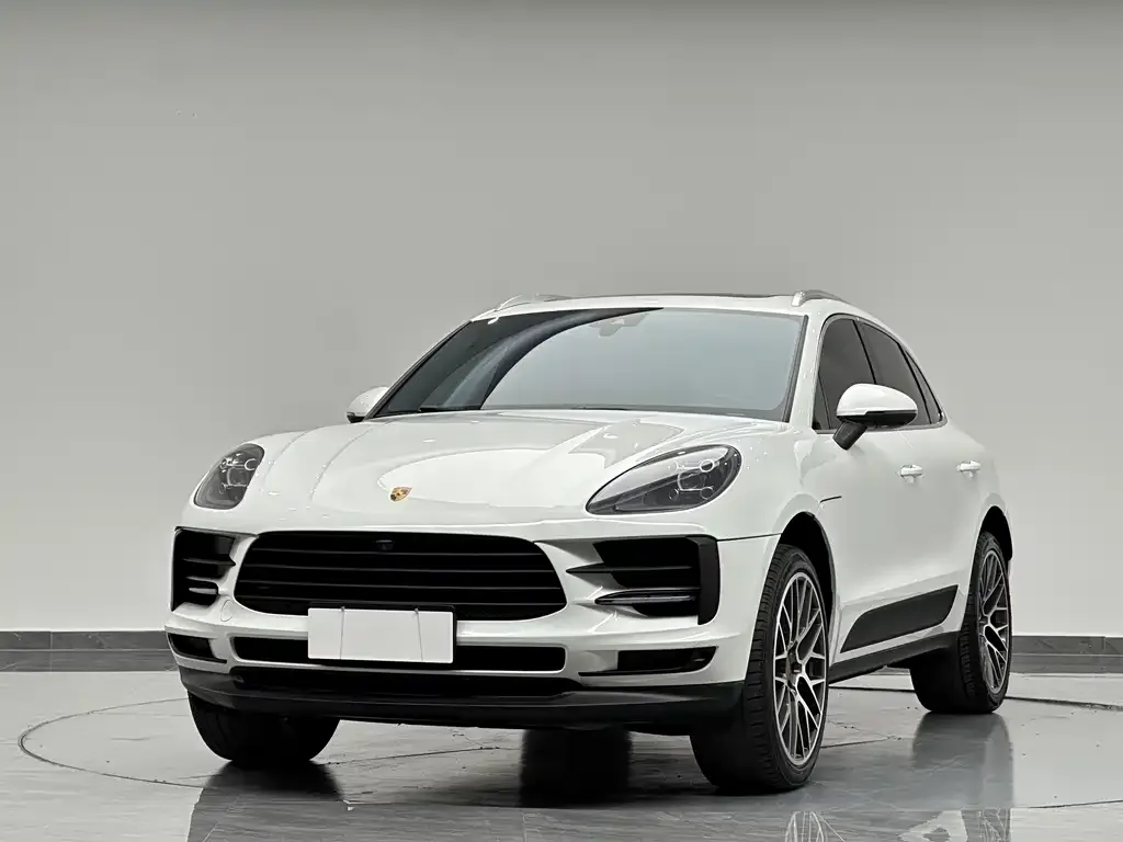 Porsche Macan — фото 1